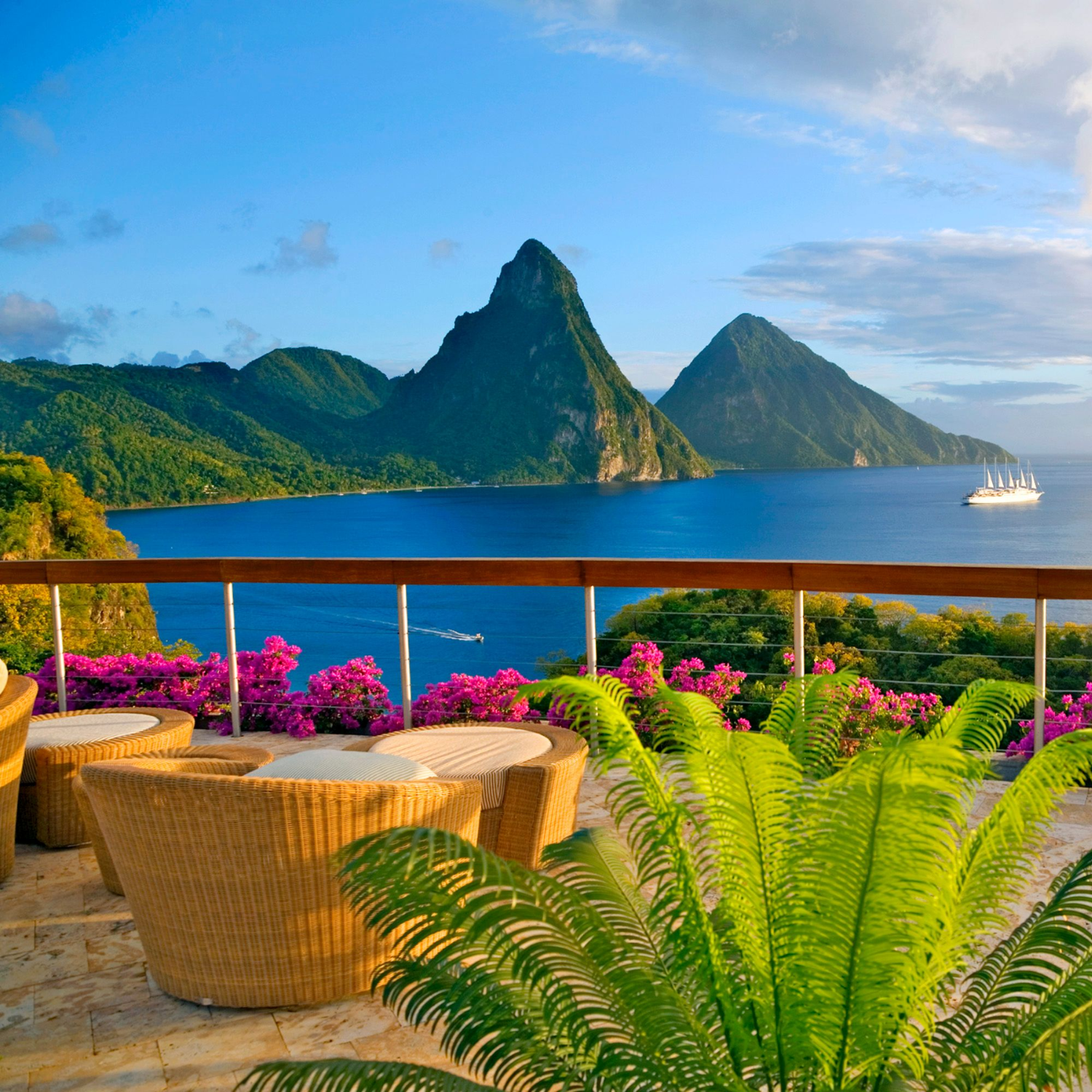Saint Lucia Travel Guide