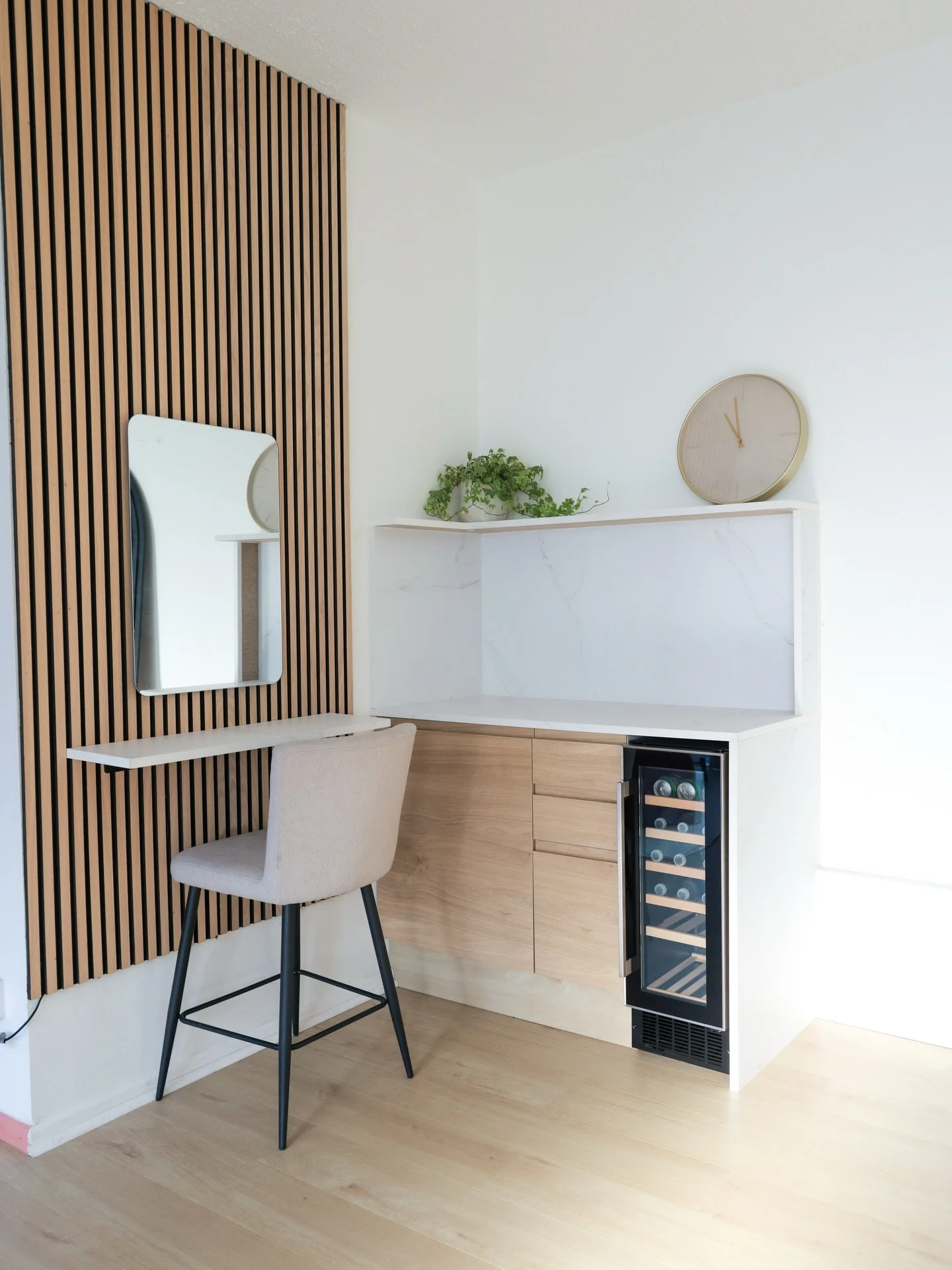 Some snaps of the studio glow up🌟✨

The new features are settling in well in the space and have made it feel fresher and easier to work in!

The feedback from the new features have been super positive and I can&rsquo;t wait for the rest of you to tr