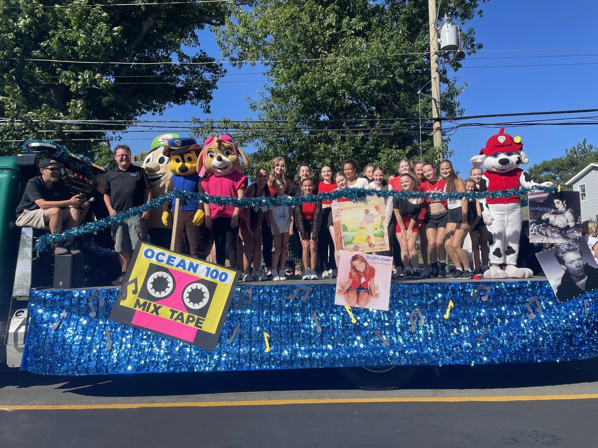 Gold Cup & Saucer Parade 2025