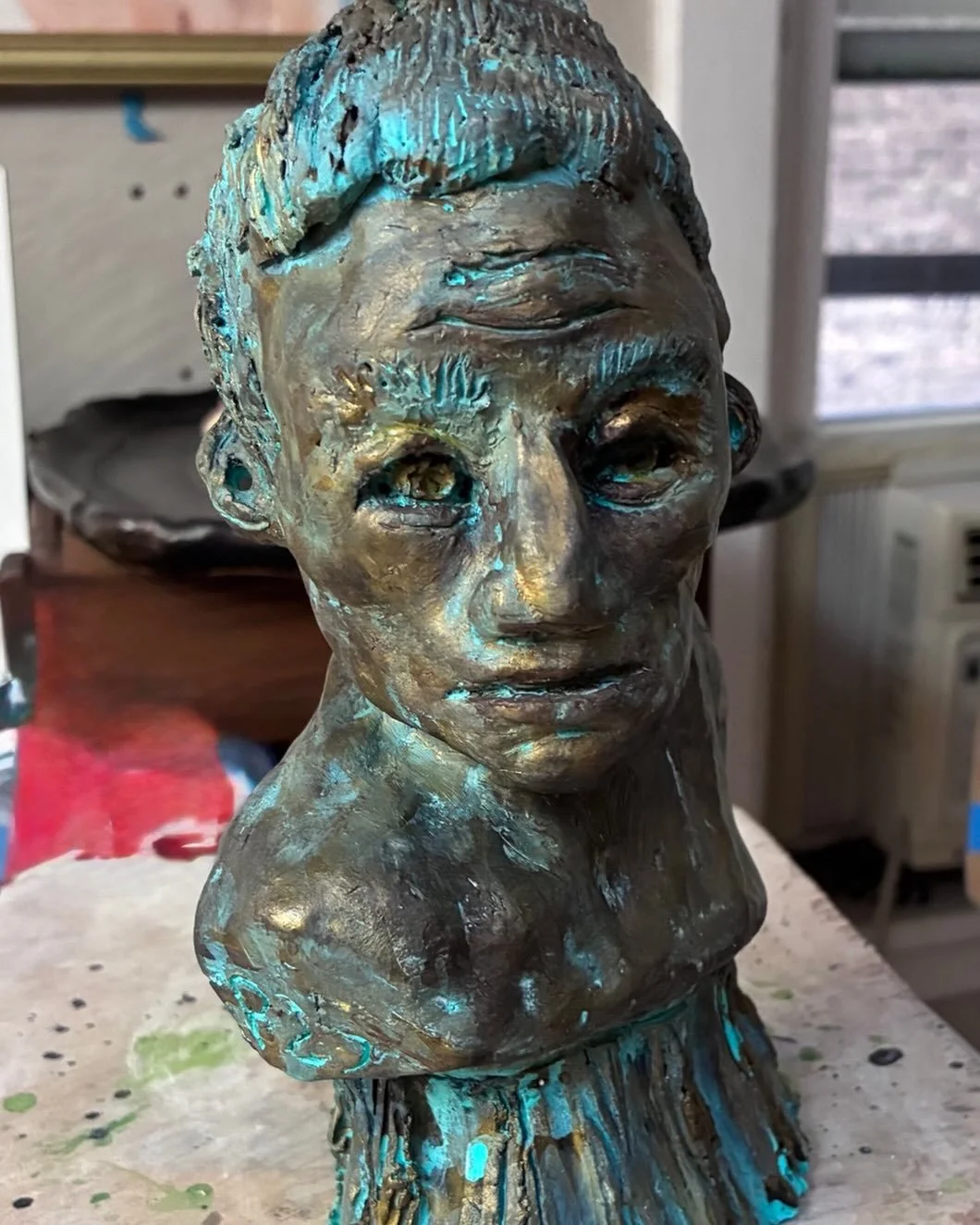 Sculpture of Momo in bronze #sculptures #chicagoartist #claysculpture