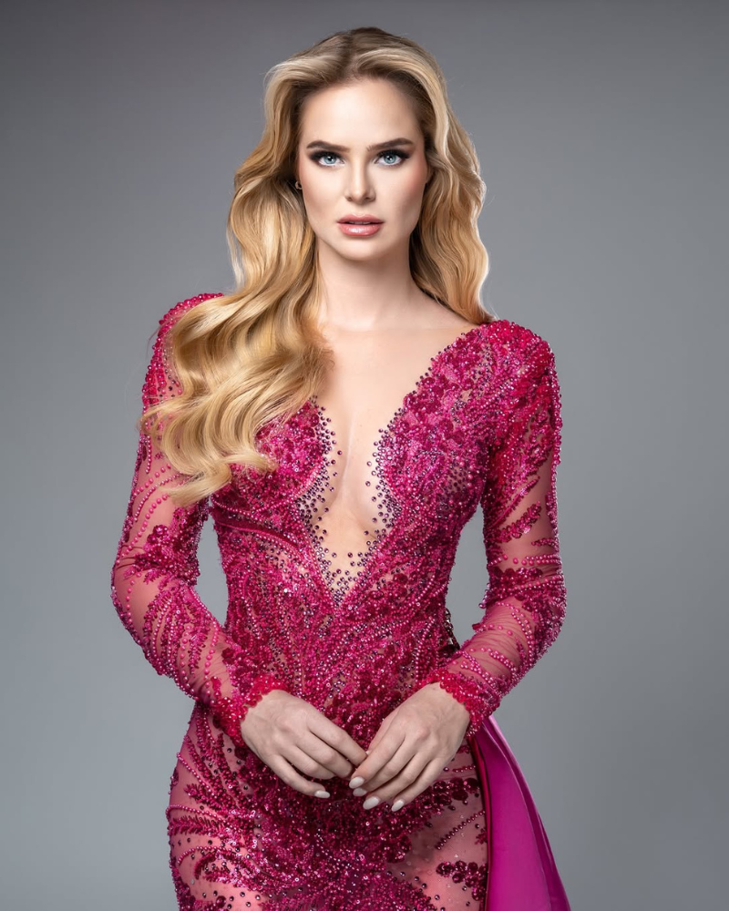 Inna Moll: modelo, youtuber y la nueva Miss Universo Chile 2025