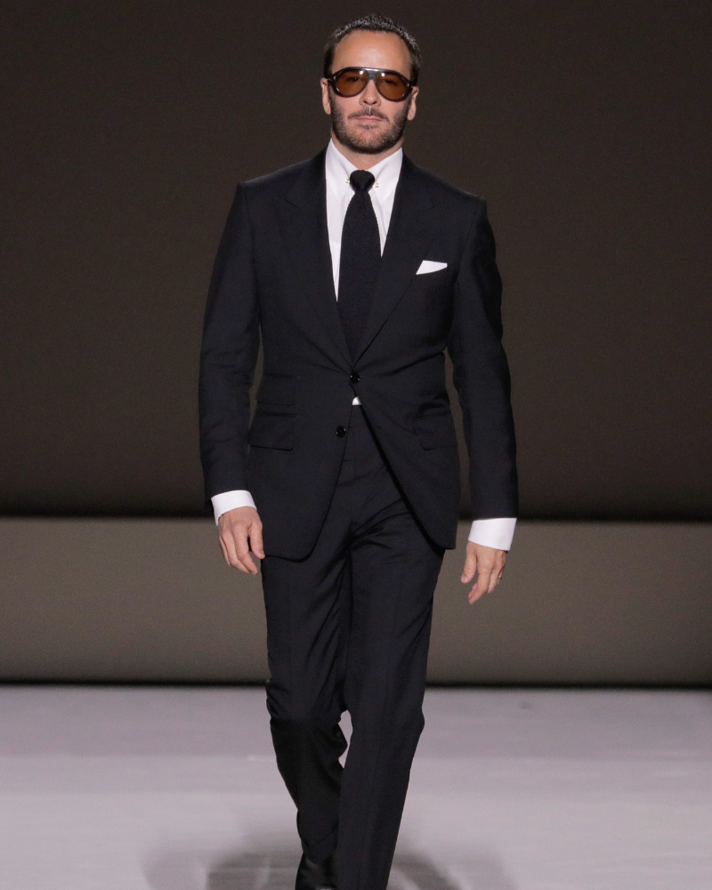 Tom Ford cumple 64 años: lujo, provocación y visión cinematográfica
