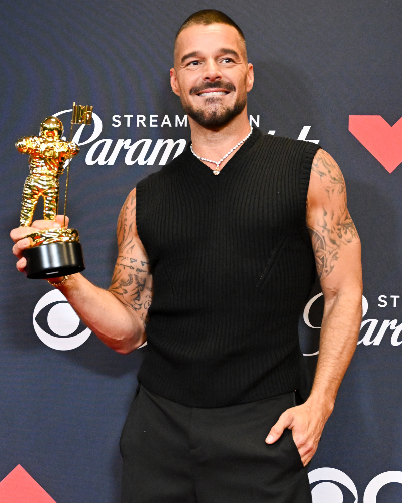De 1999 a 2025: Ricky Martin recibe el Latin Icon Award tras 26 años de su debut en los VMA’S