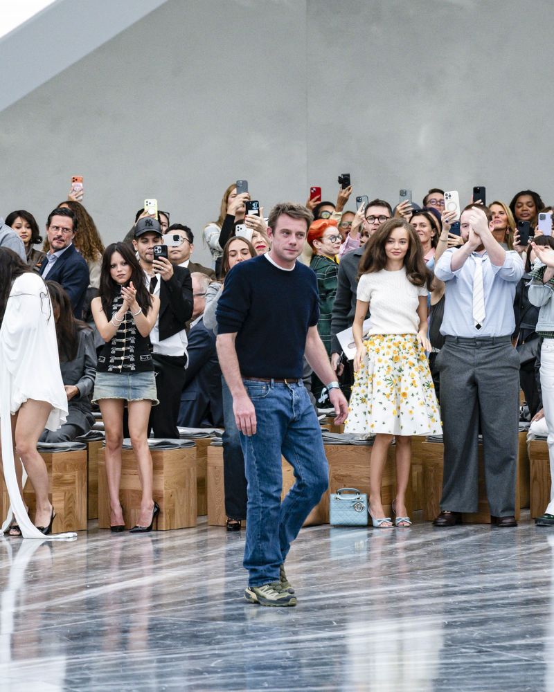 Neutros y minimalistas: Cómo visten quiénes definen la moda