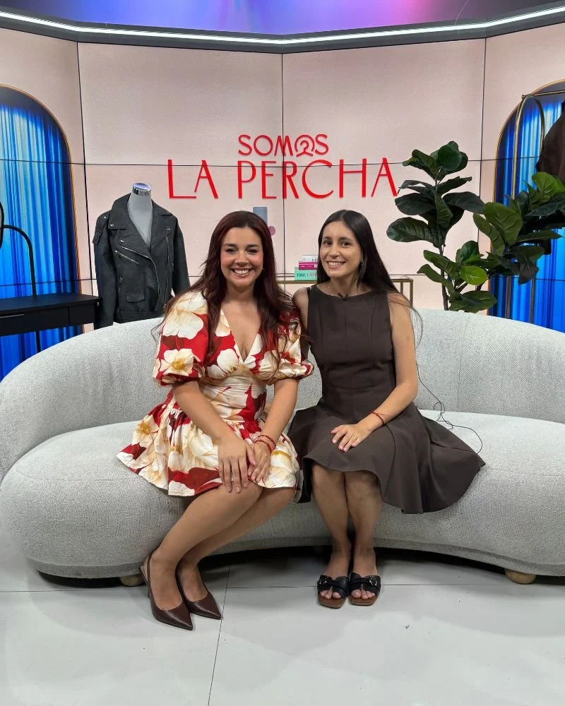 Entre viajes, cuerpo y libertad: la mirada nómada de Coni Fueyo