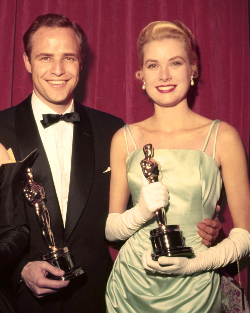 Grace Kelly y el icónico vestido que marcó los Oscar de 1955