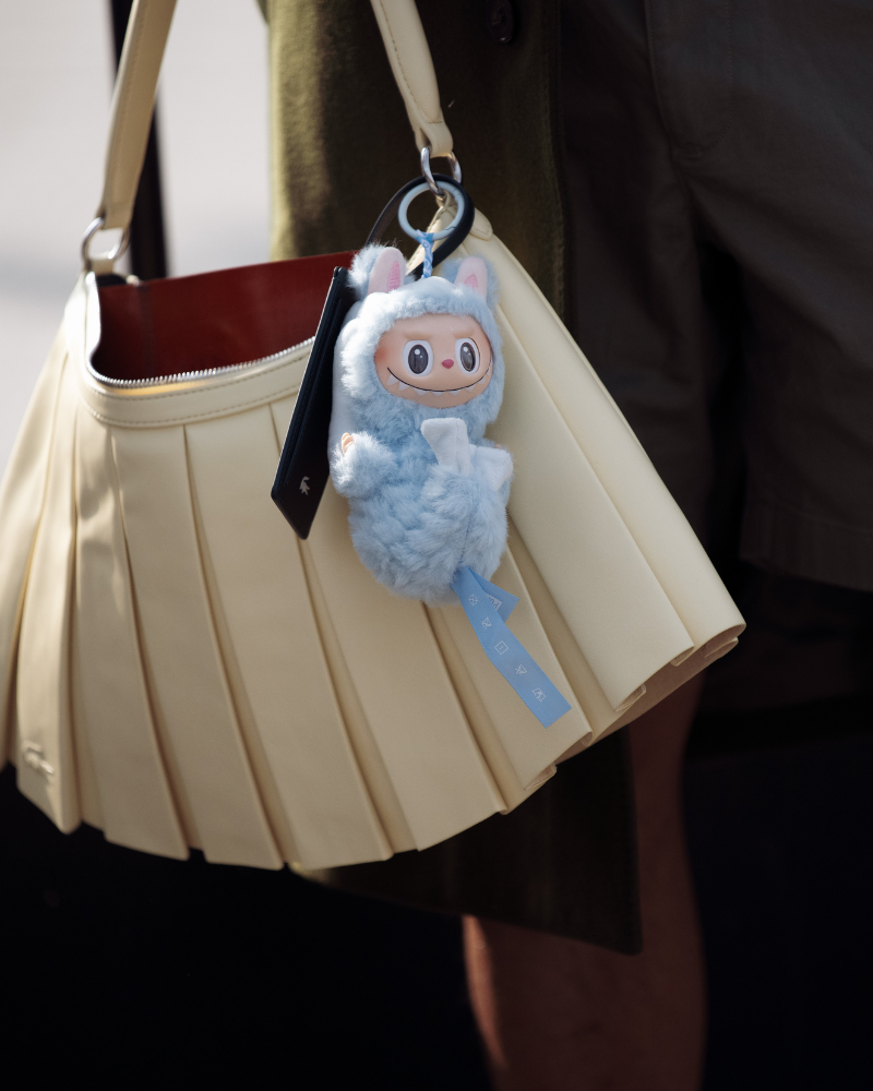 carteras con charms.png