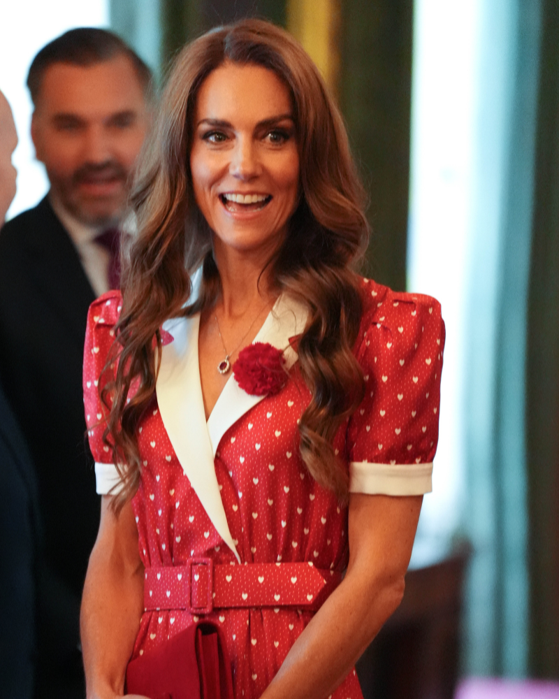 Más allá de los lunares: Kate Middleton apuesta por el vestido más romántico del momento