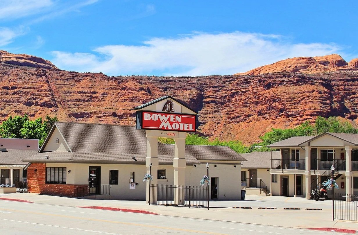 Bowen Motel downtown Moab exterior – Where to stay in Moab