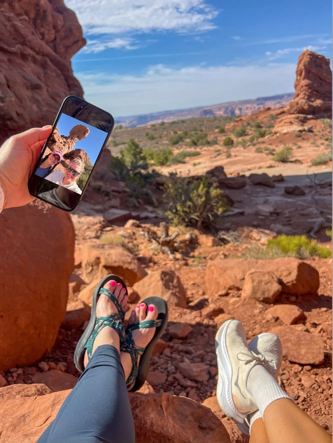 Balanced Rock loop trail at sunrise – Top 5 Stops in Arches National Park