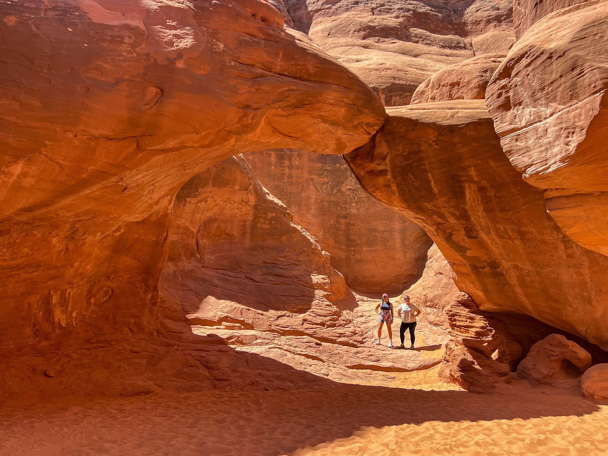Arch sunrise on the 2-week Moab itinerary