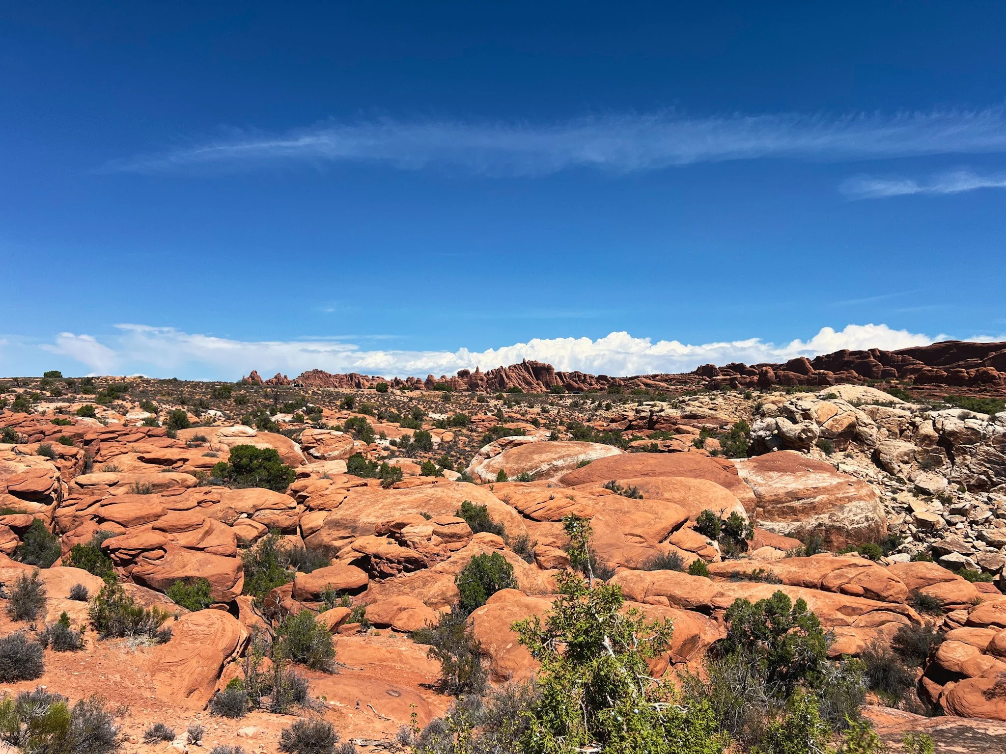 Salt Valley Overlook at sunset, stops to make in Arches National Park if you can’t hike