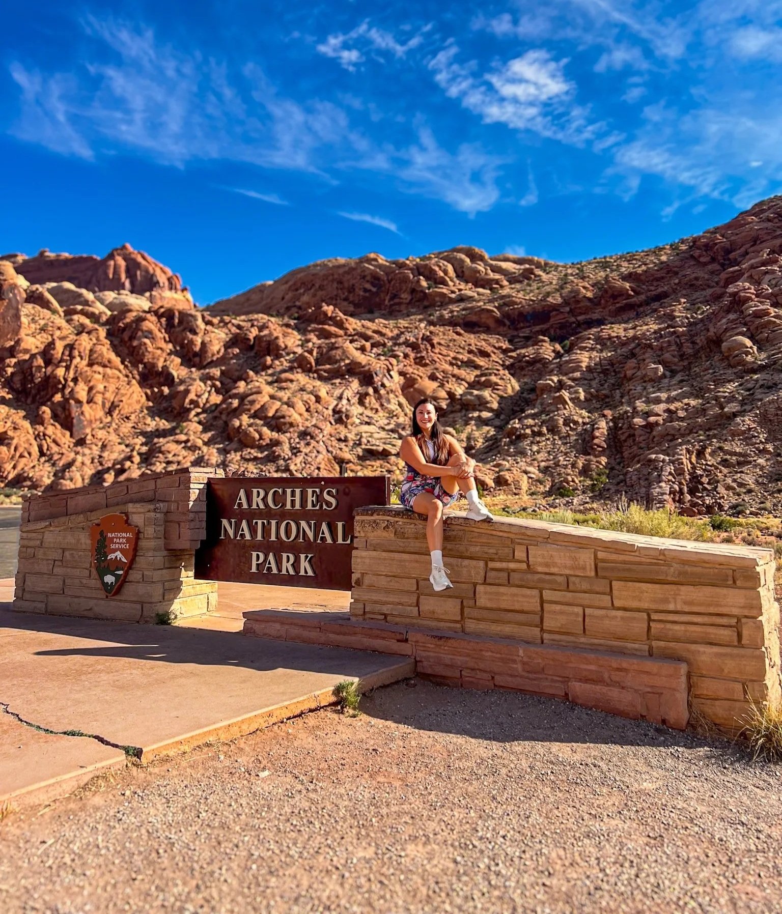 sign enterance in Arches National Park guide