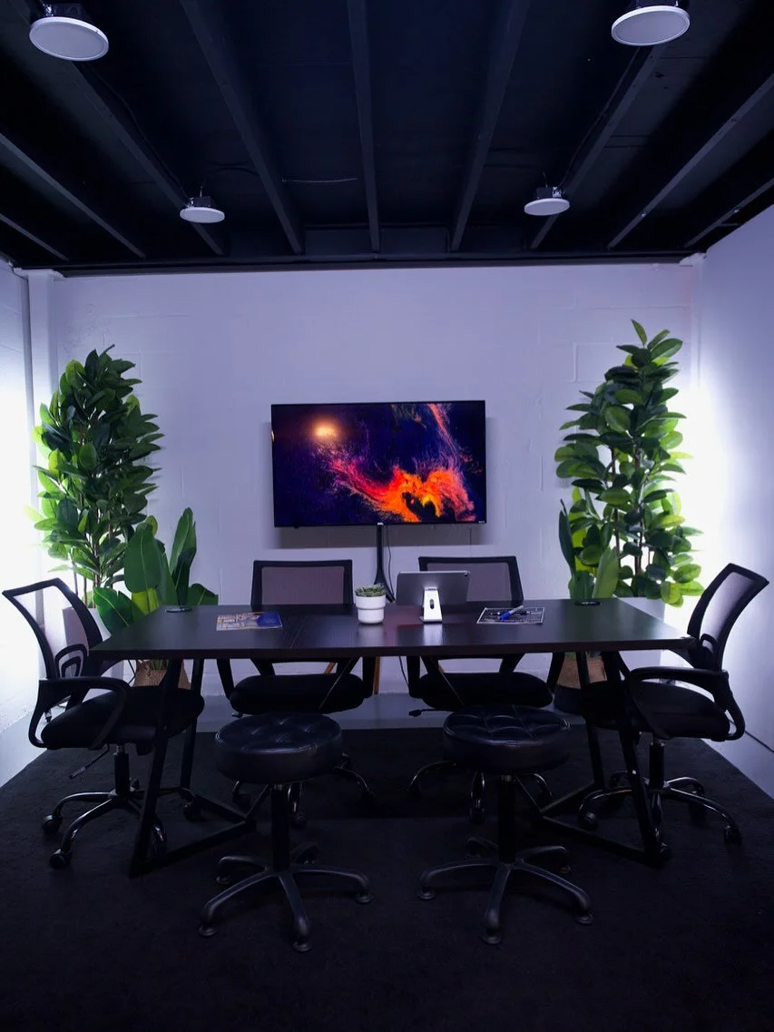 Step into our creative conference space ✨
Perfect for business meetings, content creation, podcasts, or whatever vision you bring to life. Whether you&rsquo;re brainstorming, filming, or collaborating &mdash; this space is designed for you.

📍 Avail