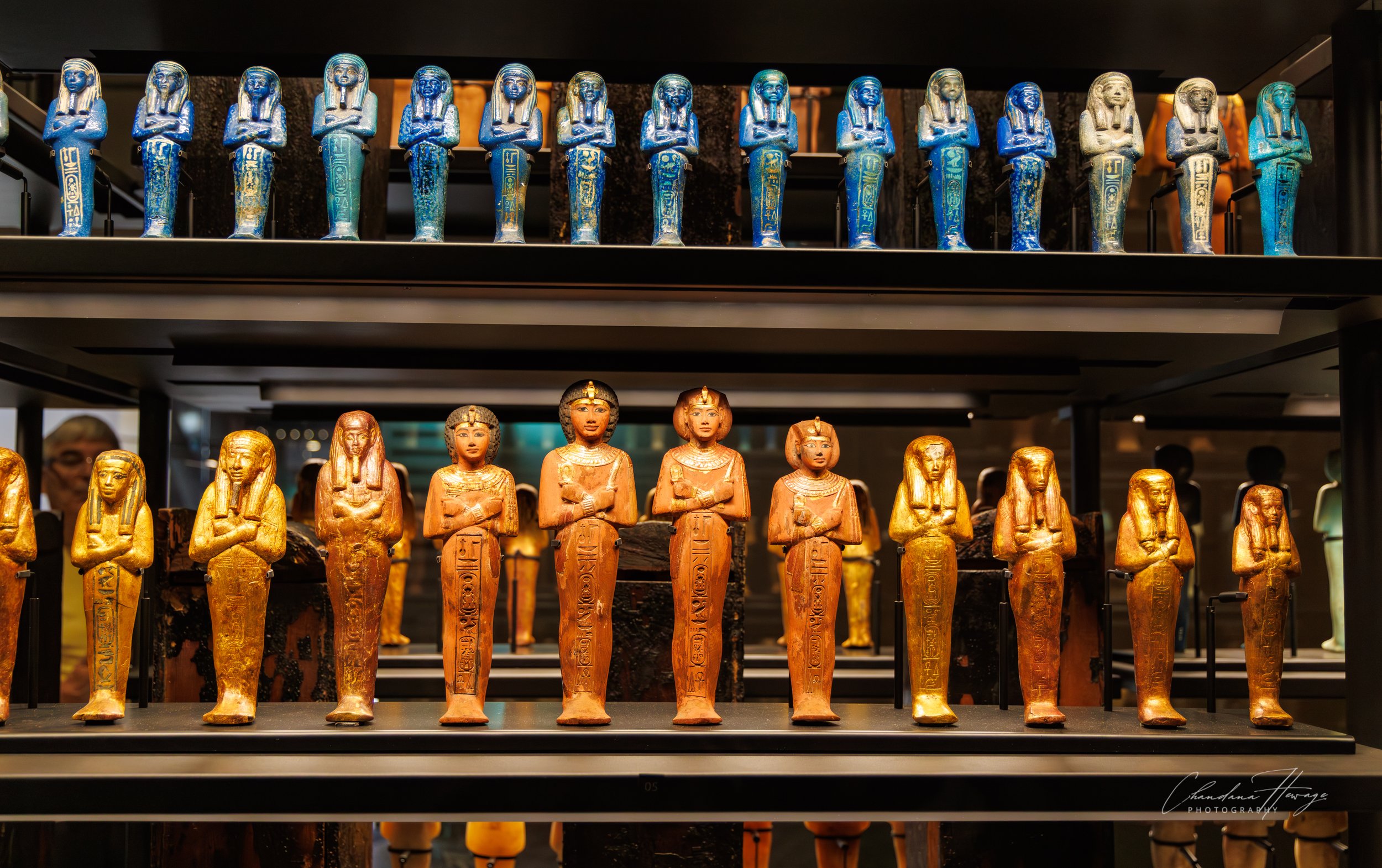 tut - Ushabti Figurines 2-1.jpg