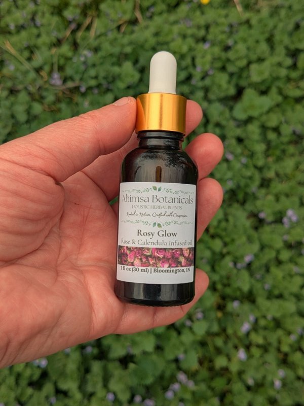 Rosy Glow: Calendula & Rosehip-Infused Jojoba Oil, 1oz