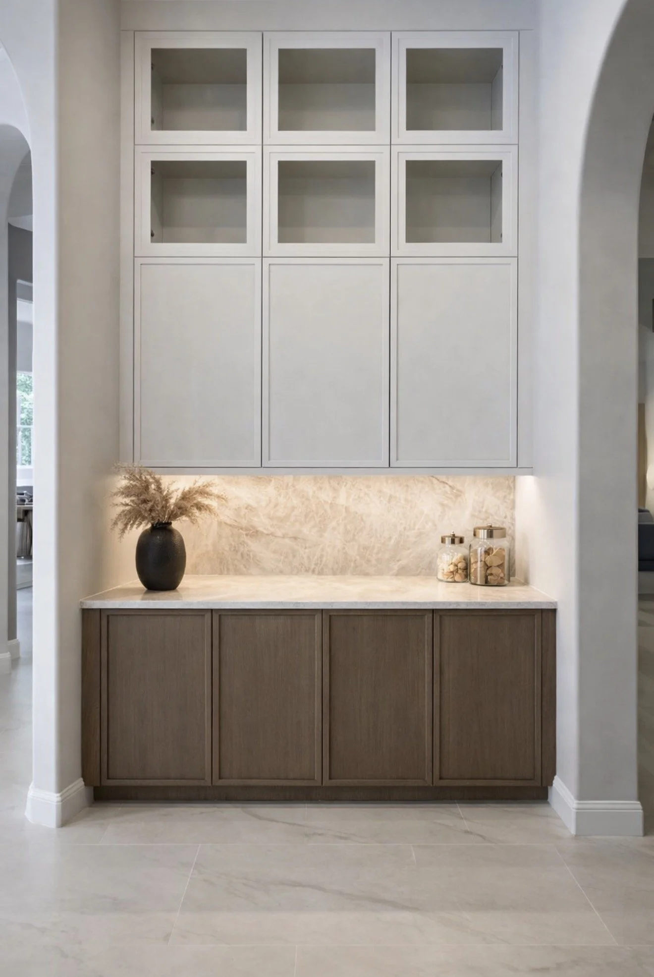 Custom cabinets in Fort Myers & Naples designed for luxury kitchens. Abernathy Finish Masters delivers high-end cabinetry, expert craftsmanship, and timeless design.