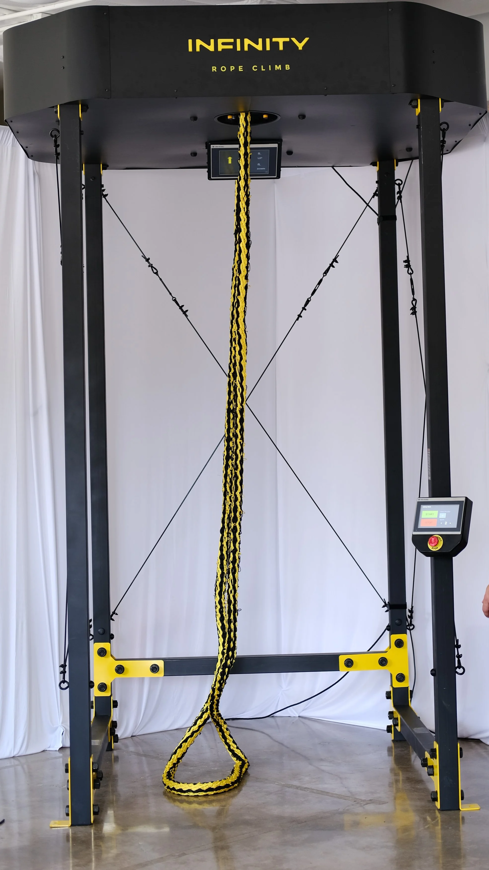About — A treadmill for rope climbing