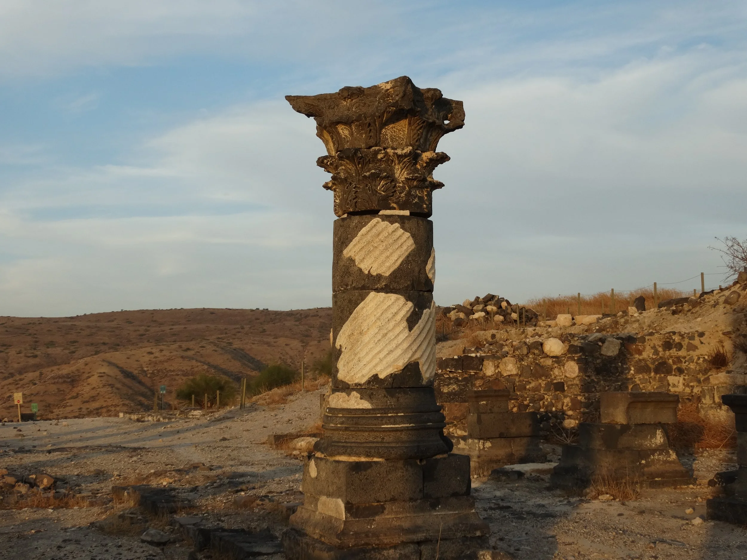 HIPPOS AND THE DECAPOLIS UNRAVELING BIBLICAL ECHOES IN ISRAEL'S ANCIENT LANDSCAPE