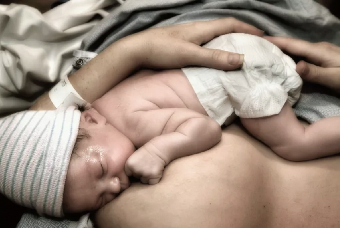 Laid-Back Breastfeeding: Instincts, Connection, and the Golden Hour