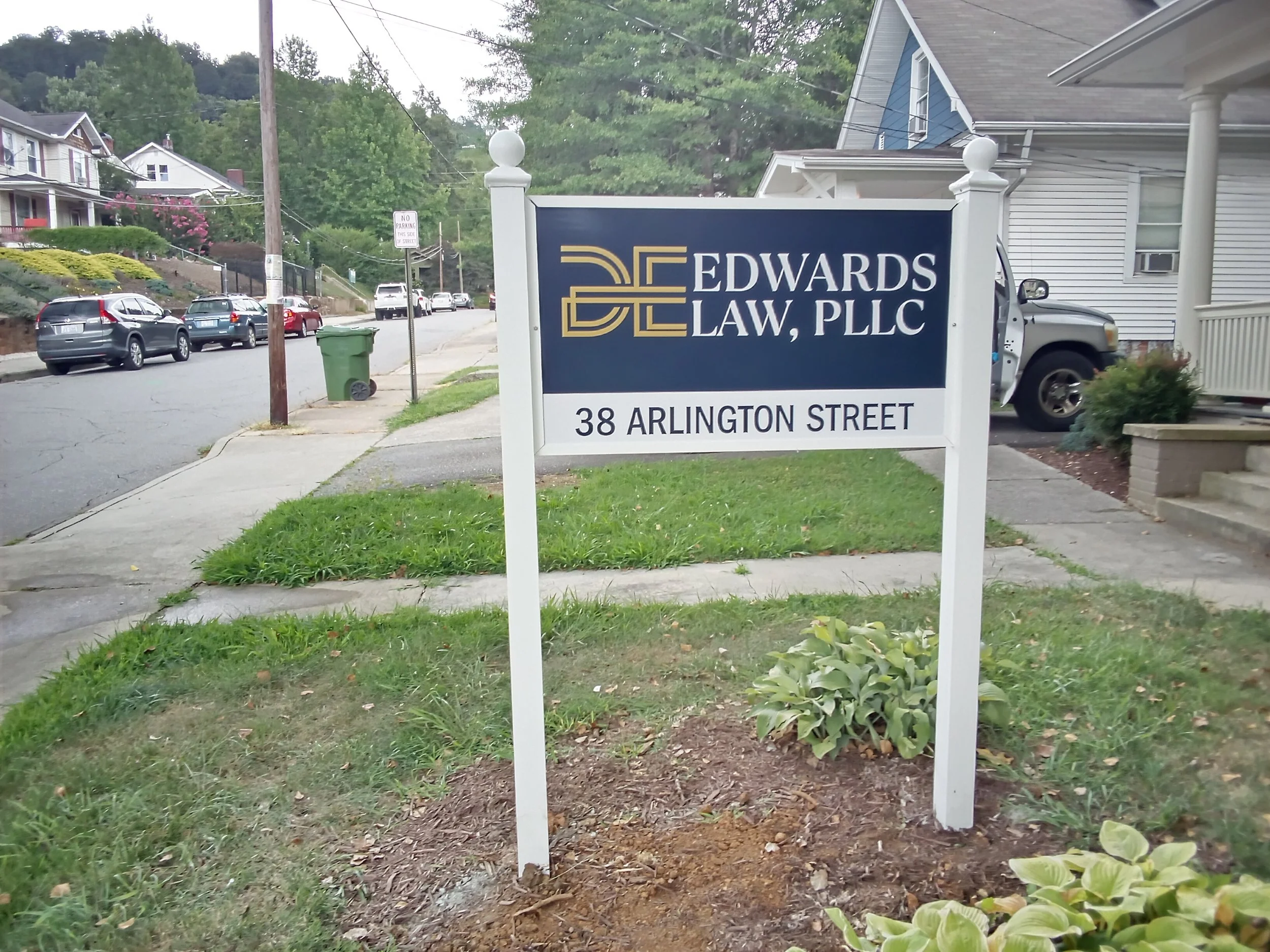 Edwards.Law.LLC.jpg