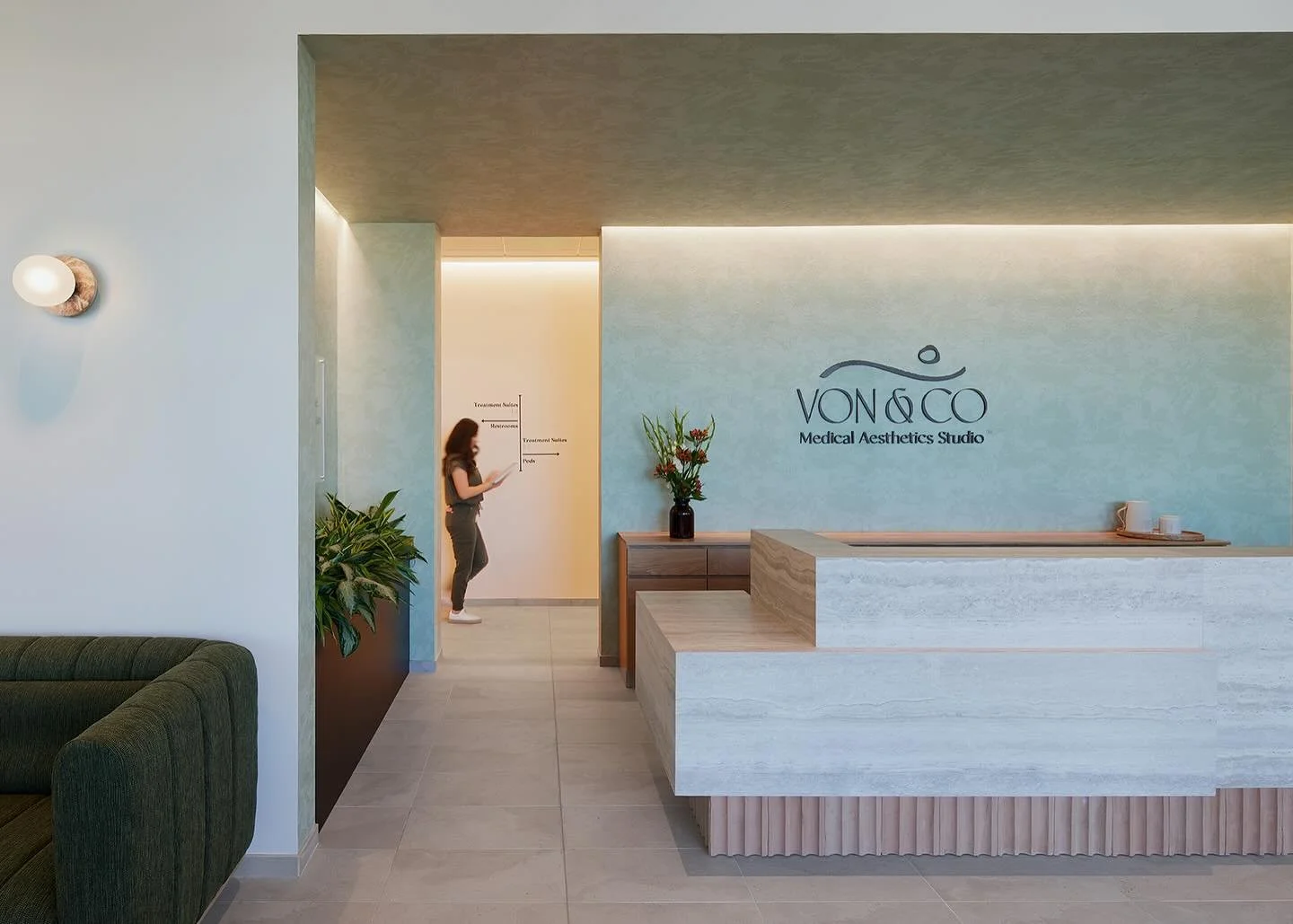 Congratulations to our client @vonandcoaesthetics who is celebrating their 1 year anniversary this week! We loved seeing this luxury aesthetics studio come together- DWS did the branding, interior design, sourcing and construction management for this