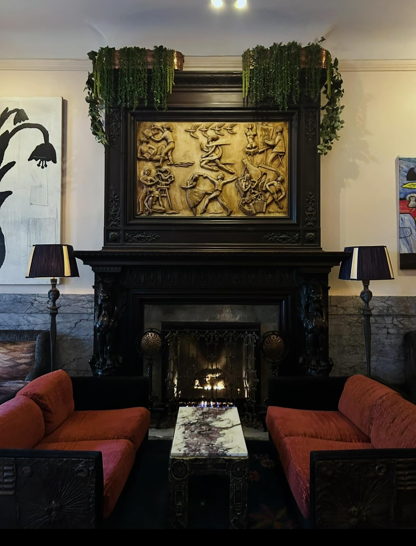::Inspiration:: The lobby at @hotelchelsea in NYC is a mood surrounded by moods. 

#hospitality #design #inspiration #layers #hotelchelsea