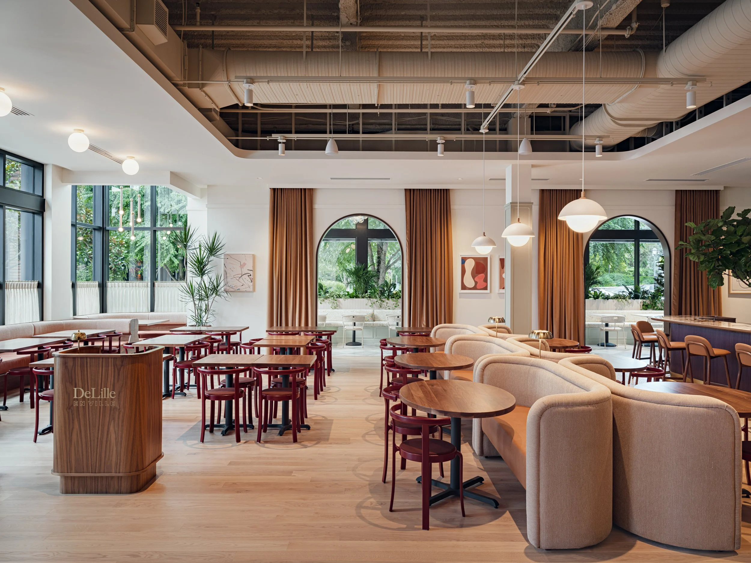 The beautiful main bar and dining area at DeLille En Ville in Seattle's University Village.