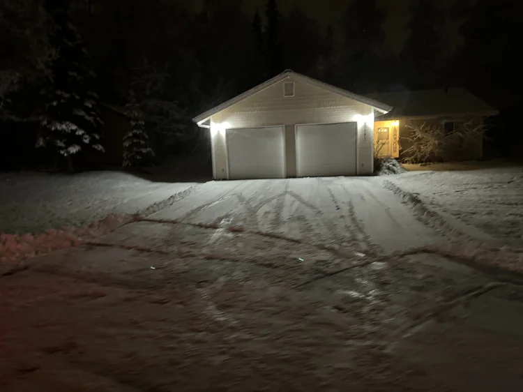 Anchorage driveway maintained by Snip&Clip Alaska