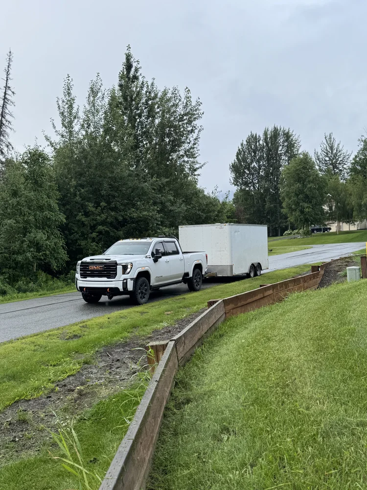 Snip&Clip Alaska truck in Palmer