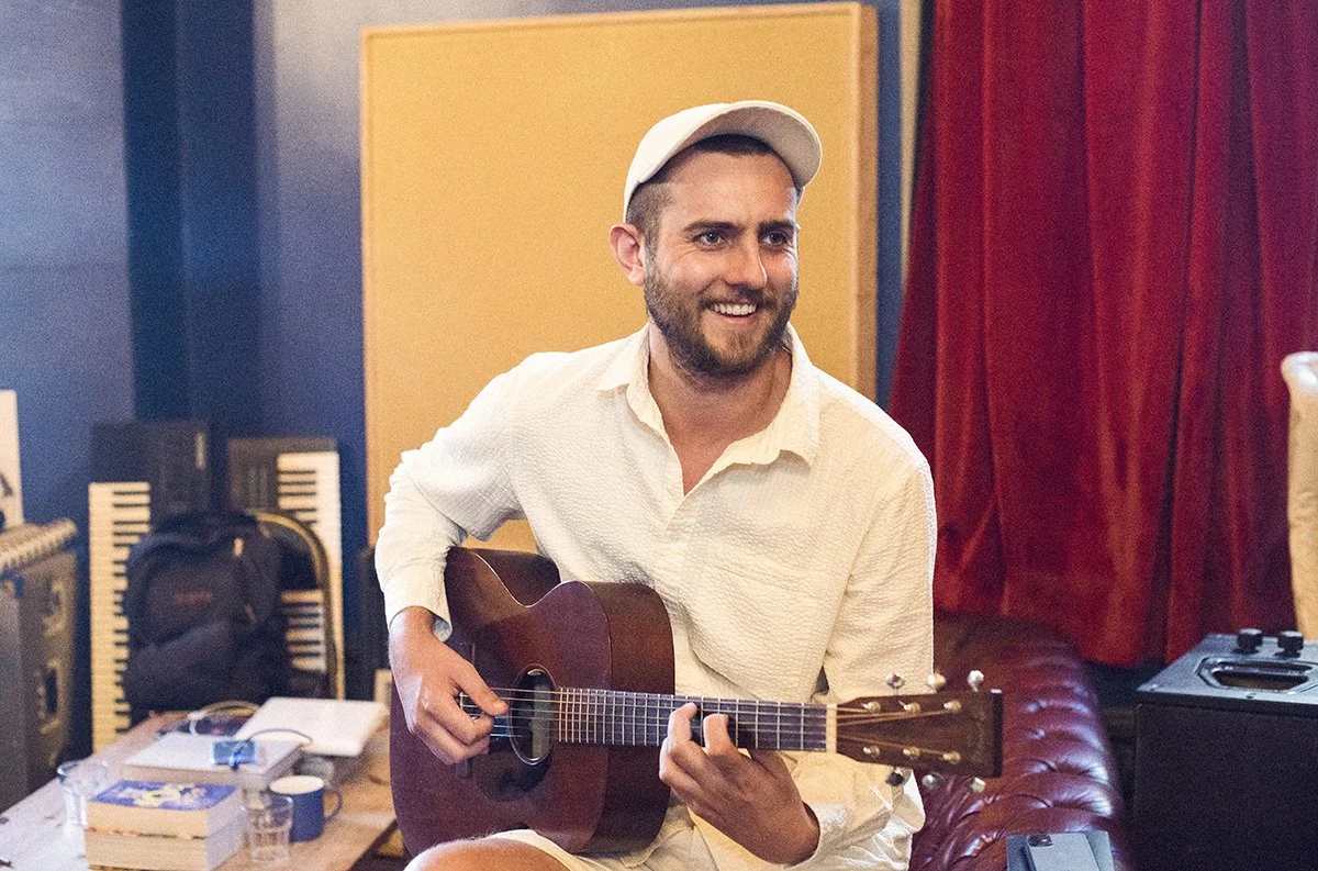 Studio_25sm.jpg