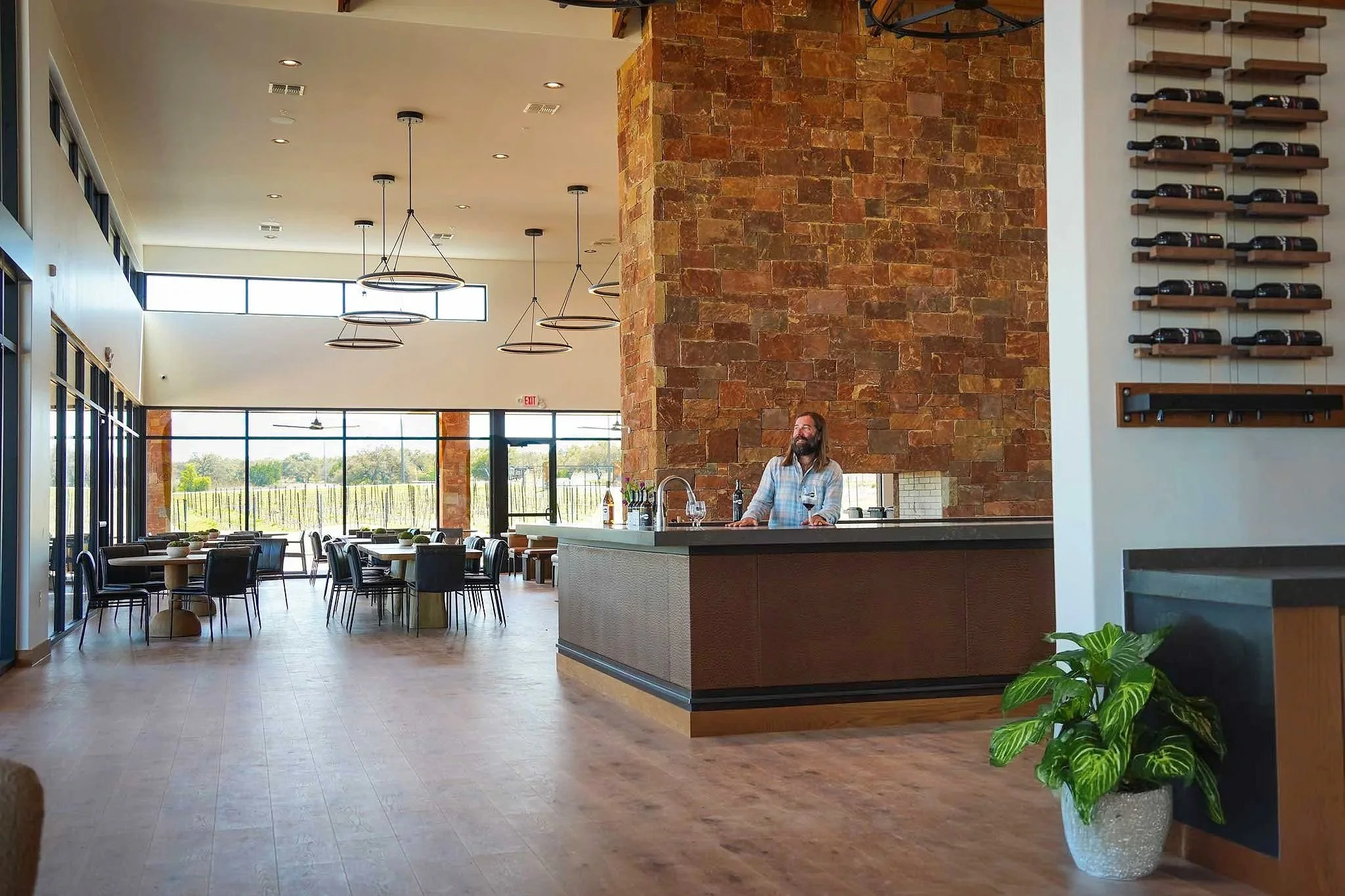 Ron Yates winery tasting room