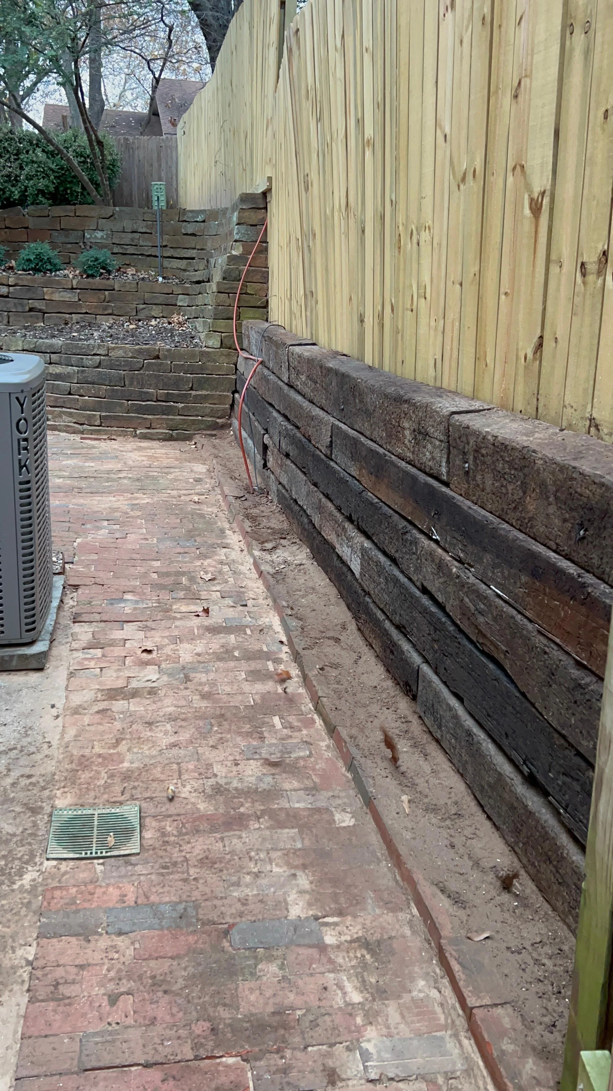 WhatsApp Image 2025-12-14 at 08.25.52.jpeg