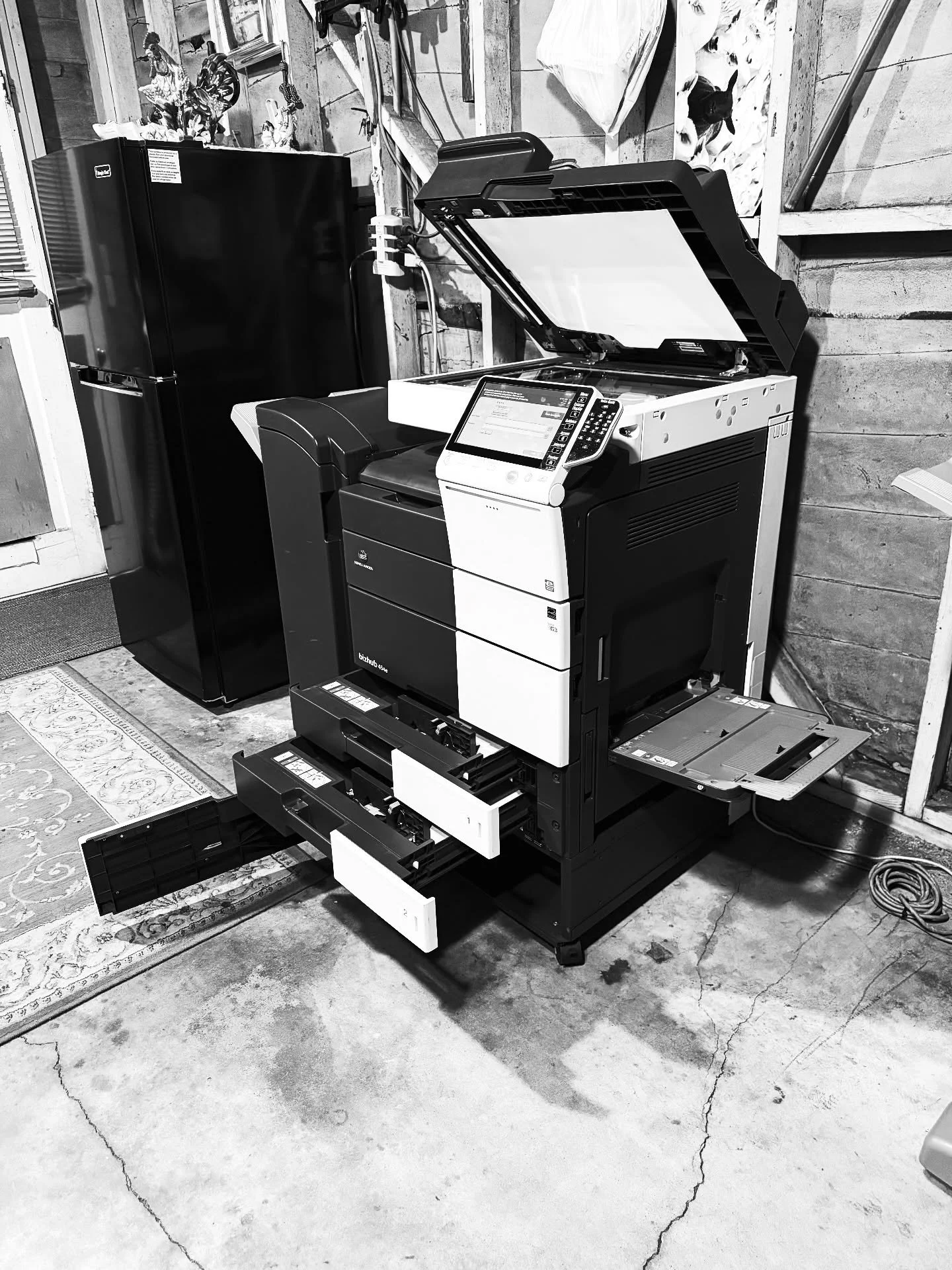 Copier down? Deadline looming? We&rsquo;re your emergency print shop &ndash; crisp B/W prints, quick turnaround, secure handling 🔐🖨️ #PrintRescue #localbusiness