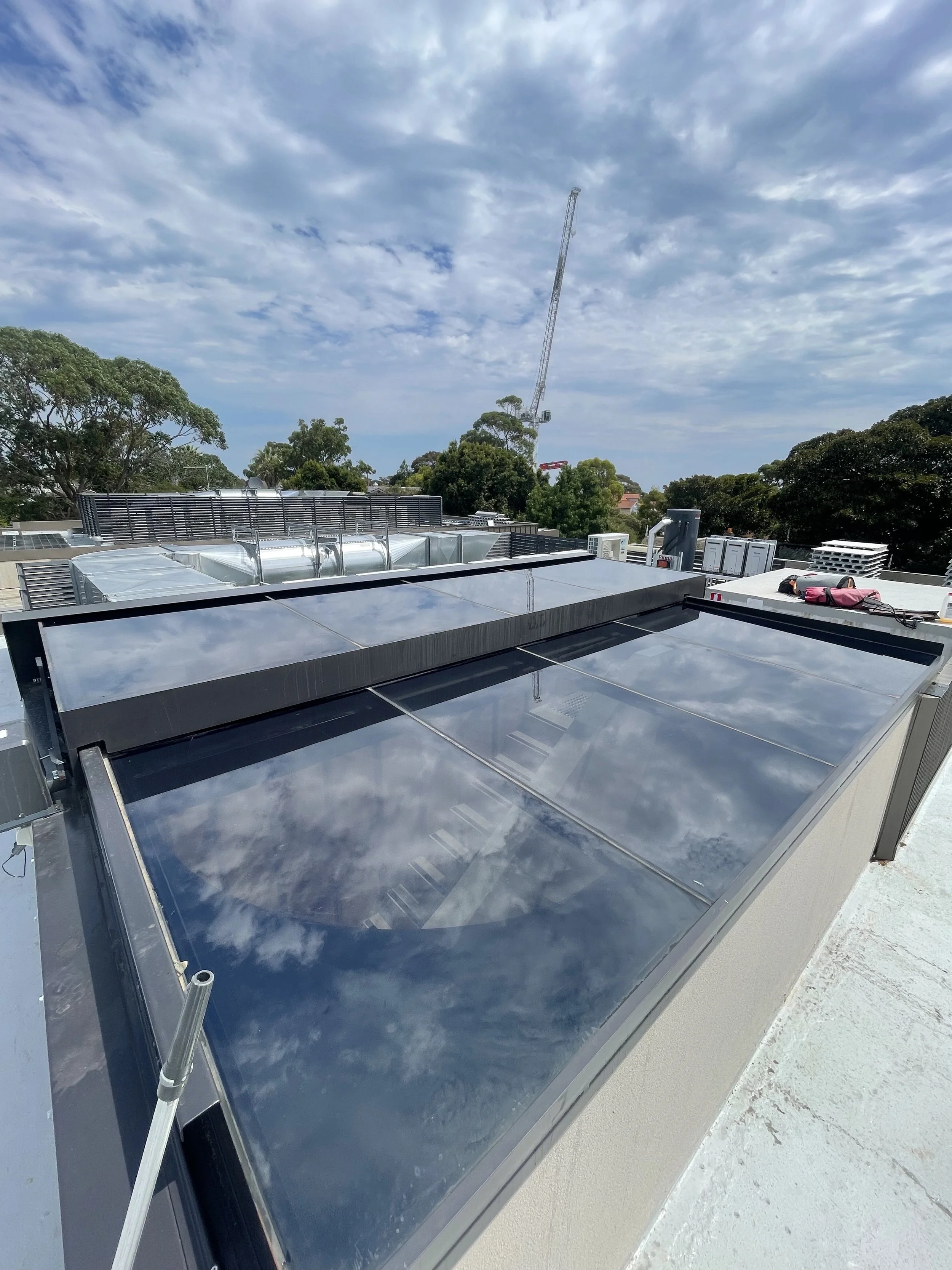 glass polishing.jpg