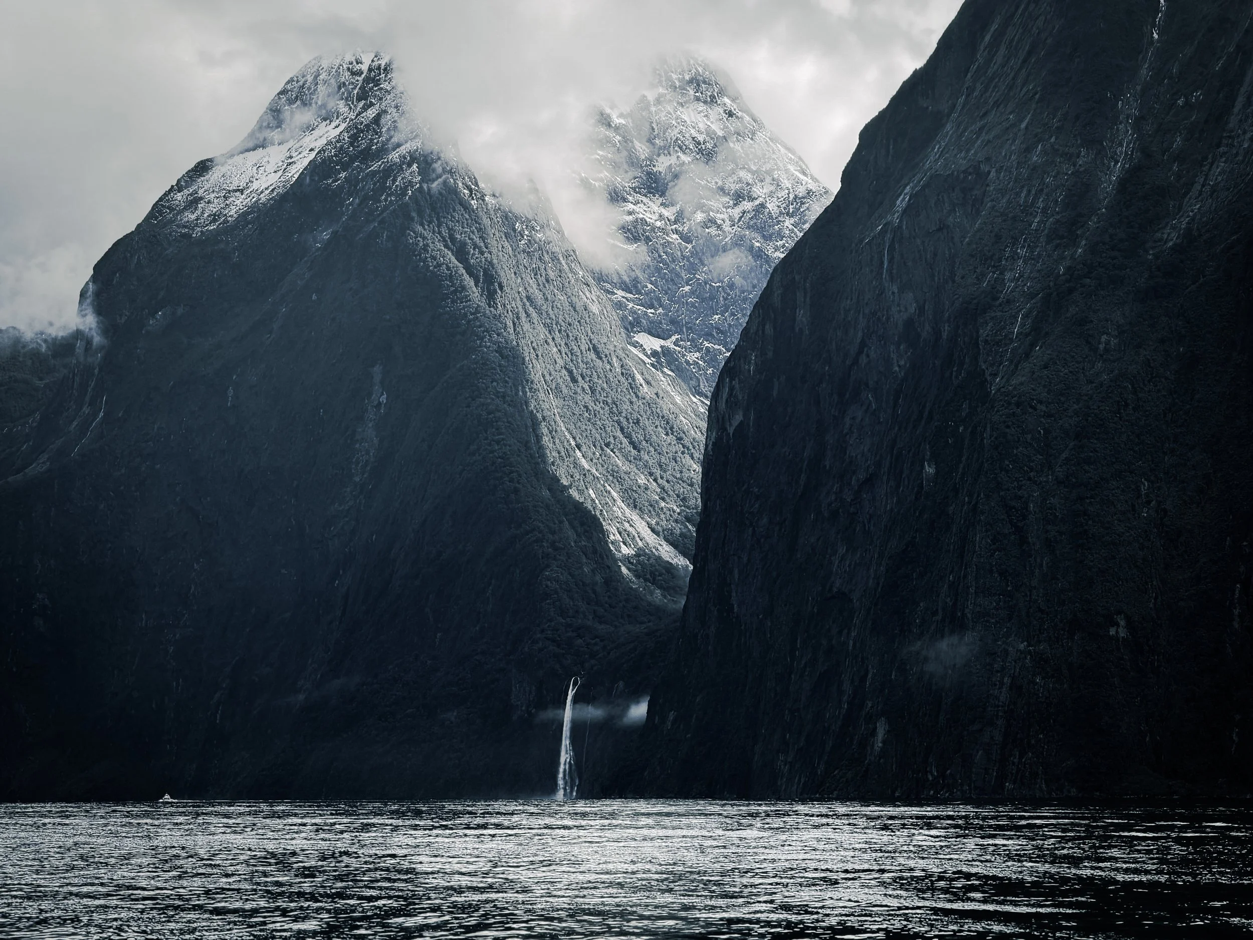 2025_NZ_Milford 18.jpg