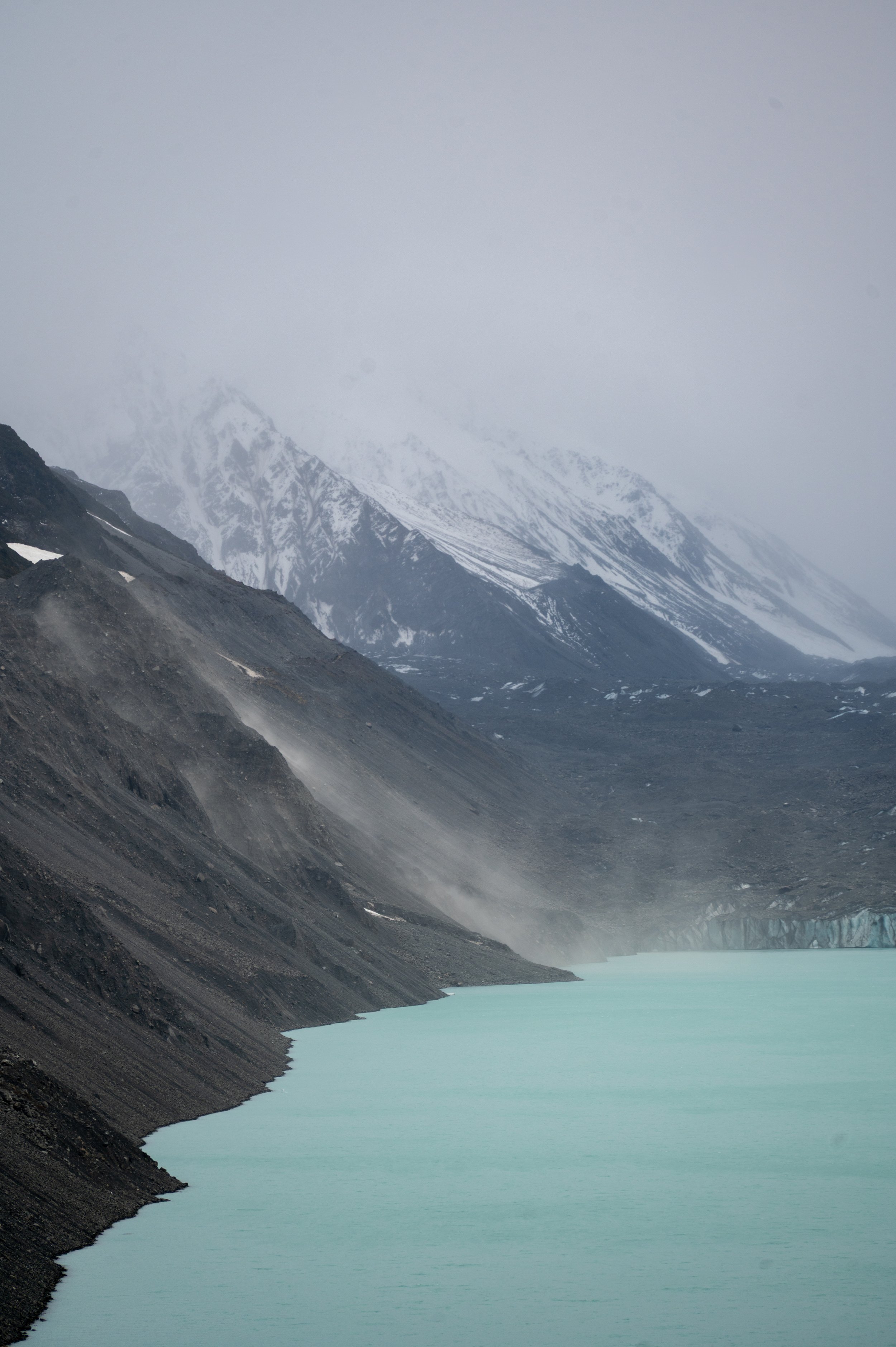 2025 - NZ-Avalance at the glacier