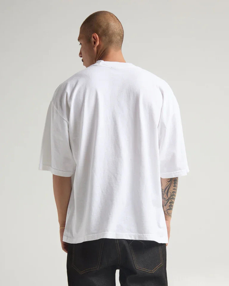 7_5_MaxHeavyweight_GarmentDye_dropshoulder_white_004.webp