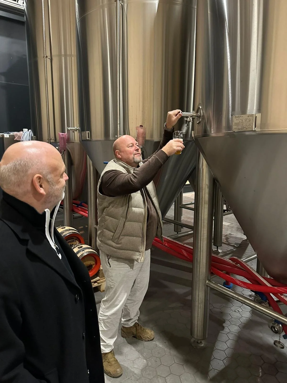 WhatsApp Image 2025-01-25 at 17.24.22.jpeg