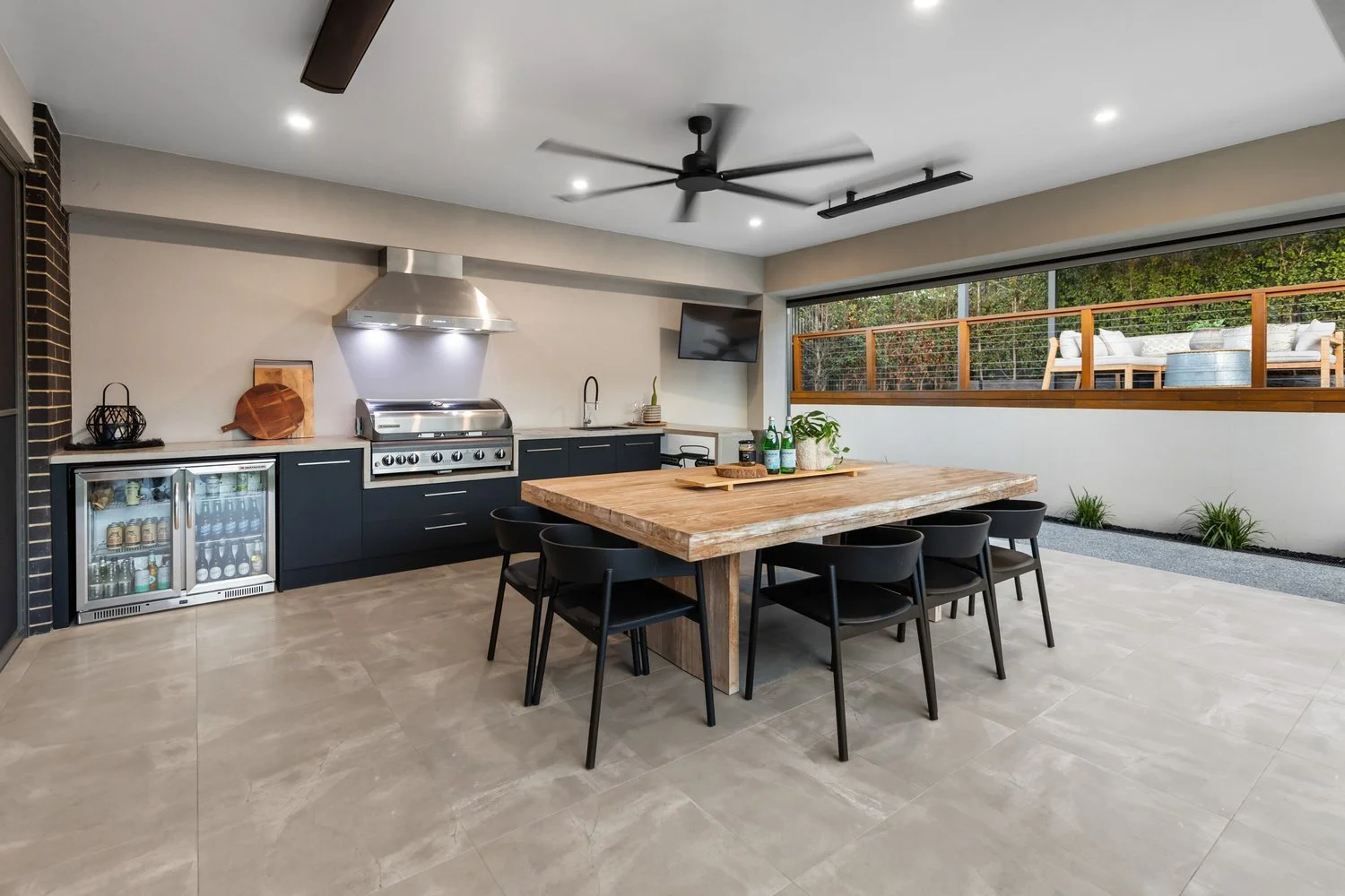 Modern outdoor kitchen | real estate photographer Adelaide