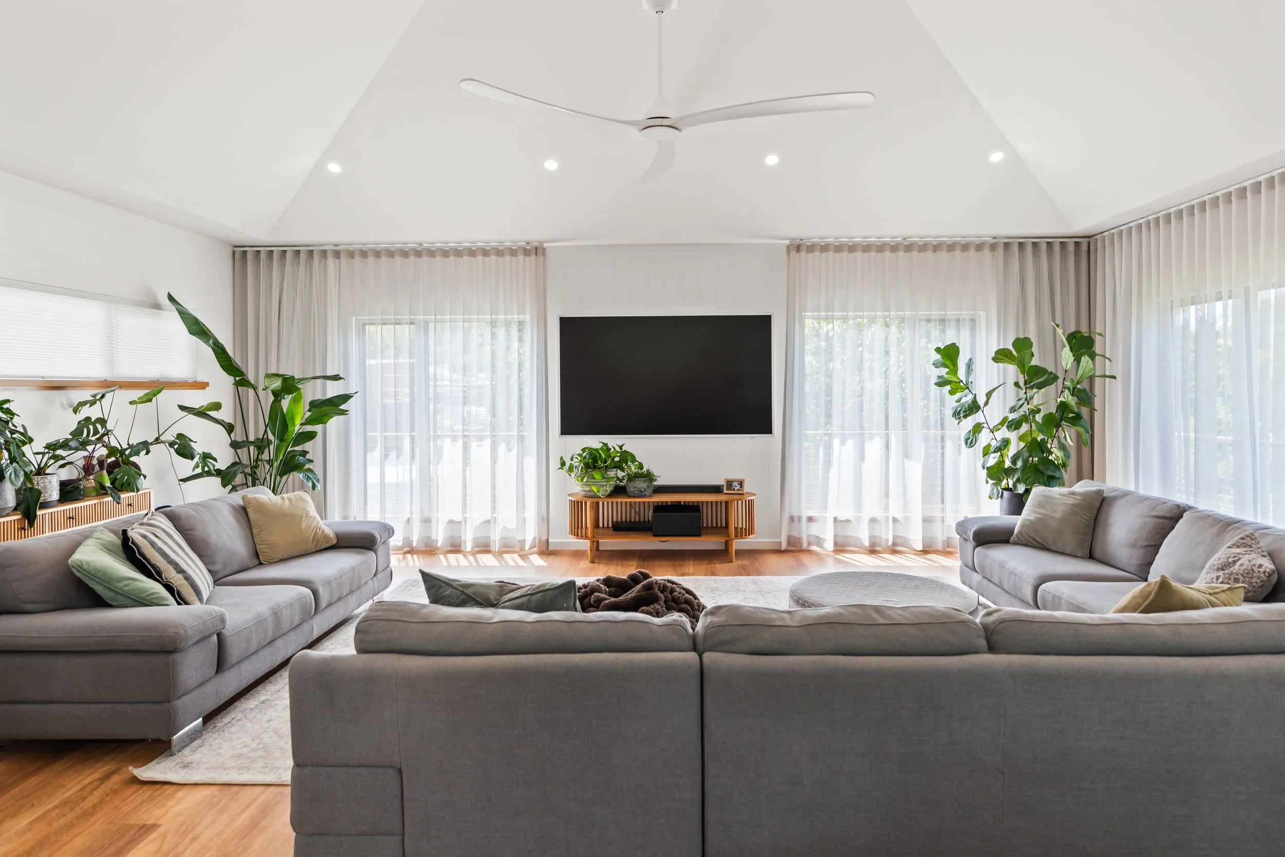 How Professional Real Estate Photography in Adelaide Sells Homes Faster