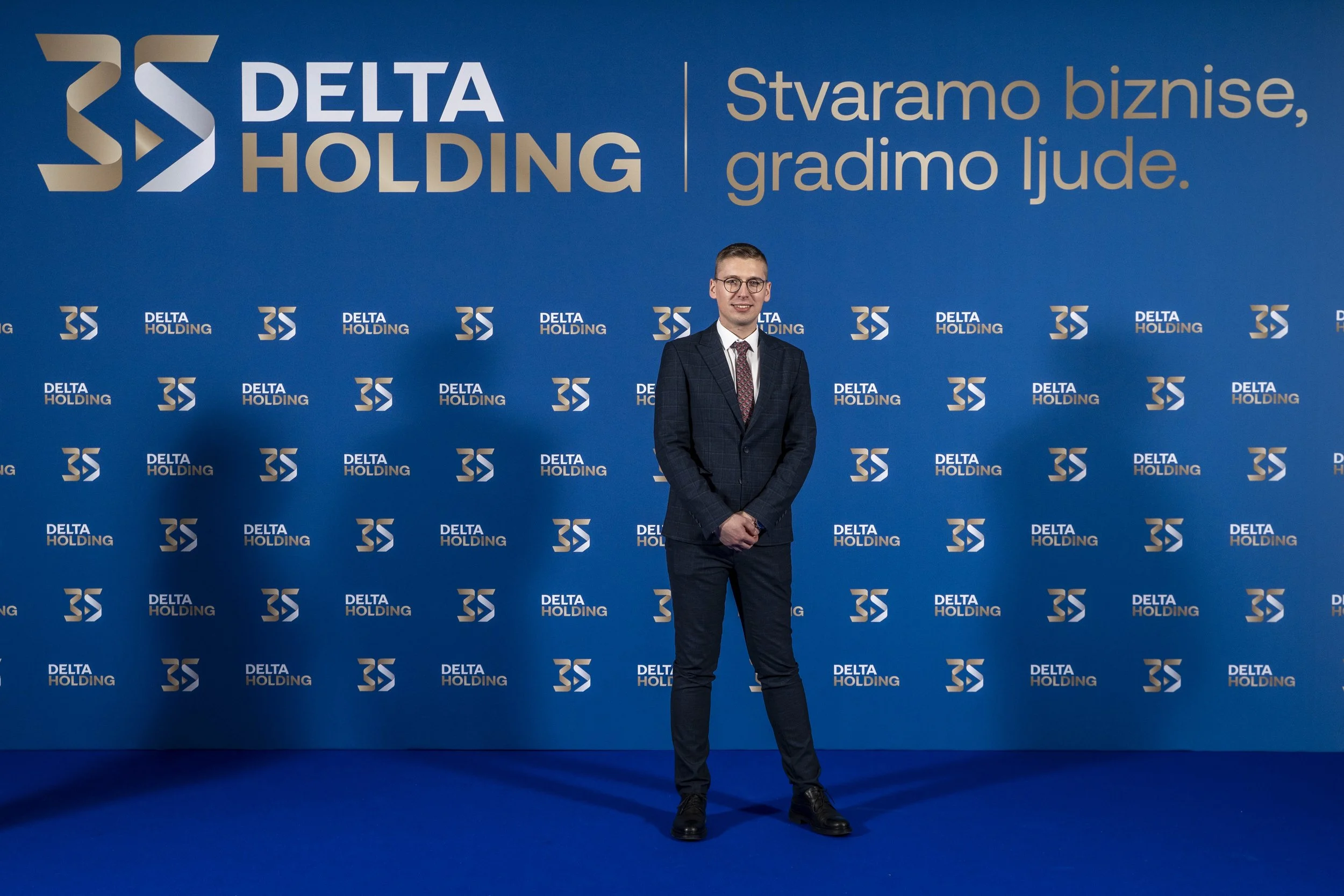 JEL07515.jpg