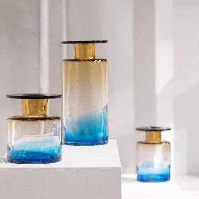 vase-wind-fire-bleu-ambre-h40-cm.jpg