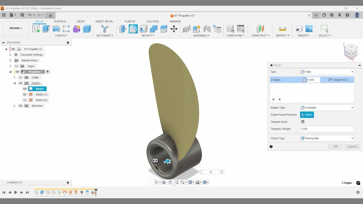Fusion fillet operation rounding the top edge of the propeller hub.