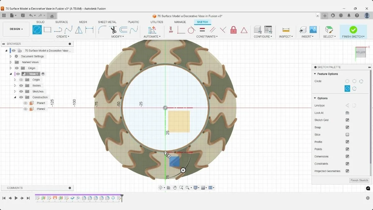 Sketching a circular profile to close the bottom of the vase.