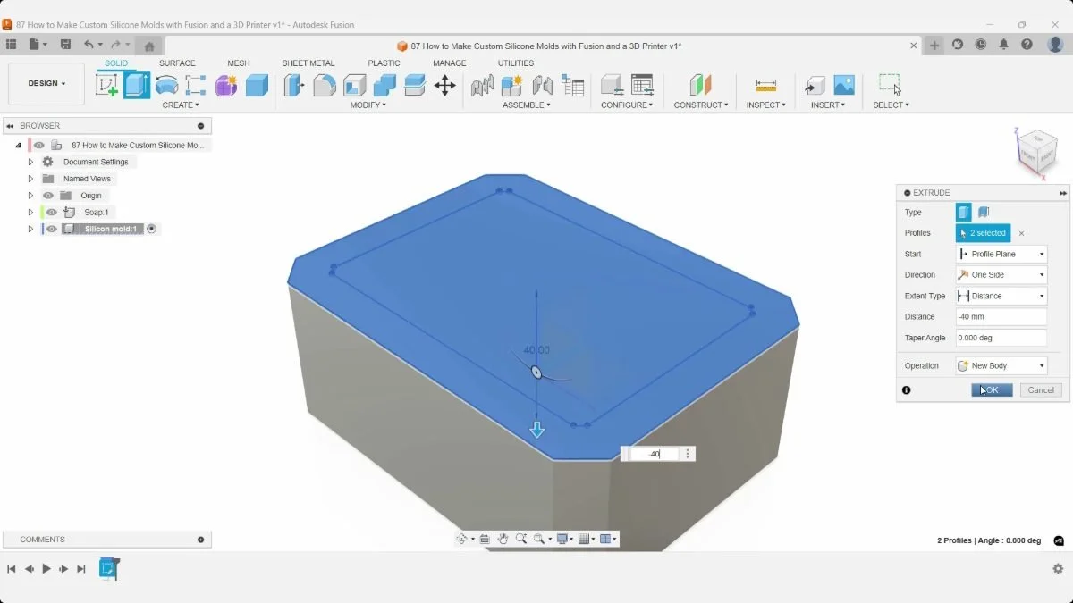 Fusion extrusion preview of the silicone mold blank with a −40 mm distance entered.