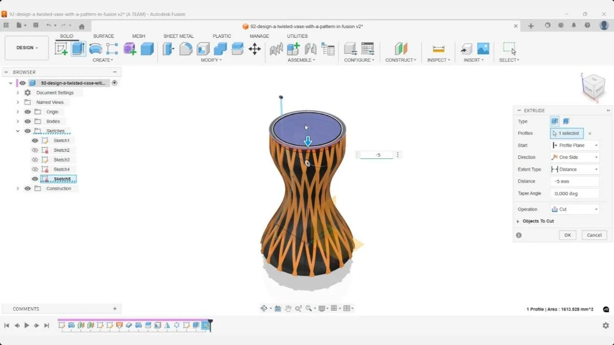 Cutting the top opening of the vase with a downward extrusion.