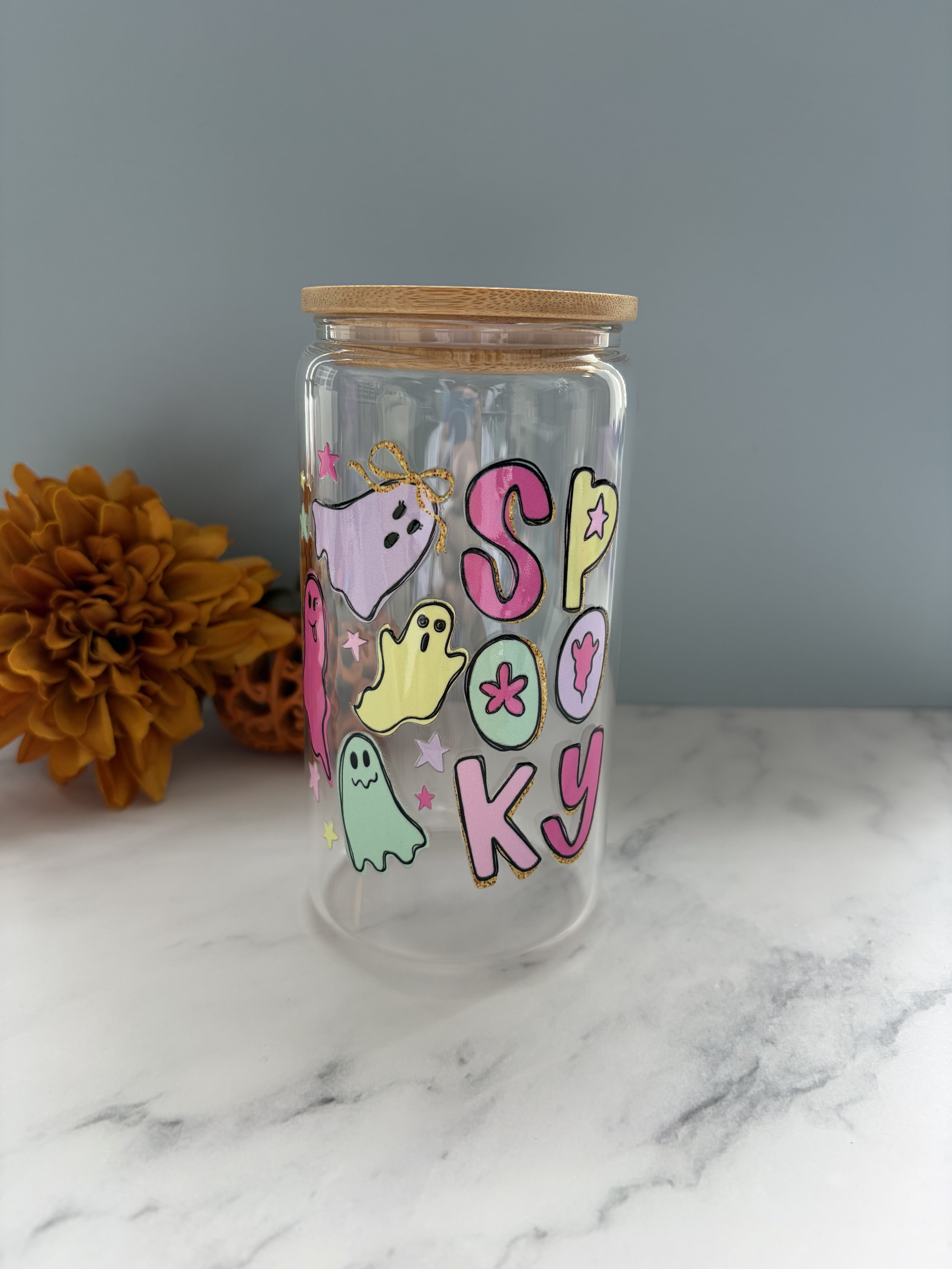 Spooky Pastel Ghost Beer Can Glass with Bamboo Lid