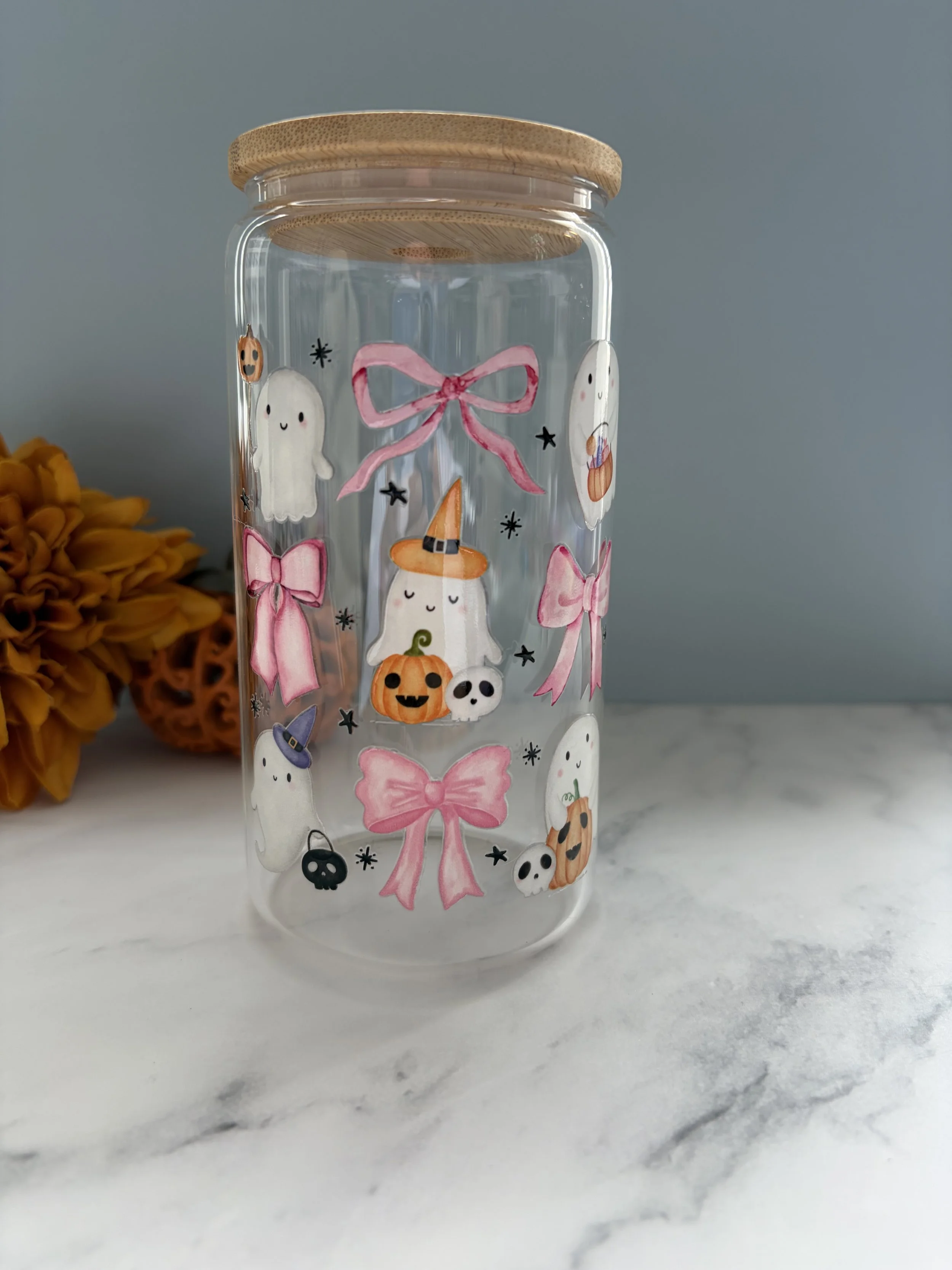 Ghost and Bows 16oz Beer Can Glass with Bamboo Lid and Straw