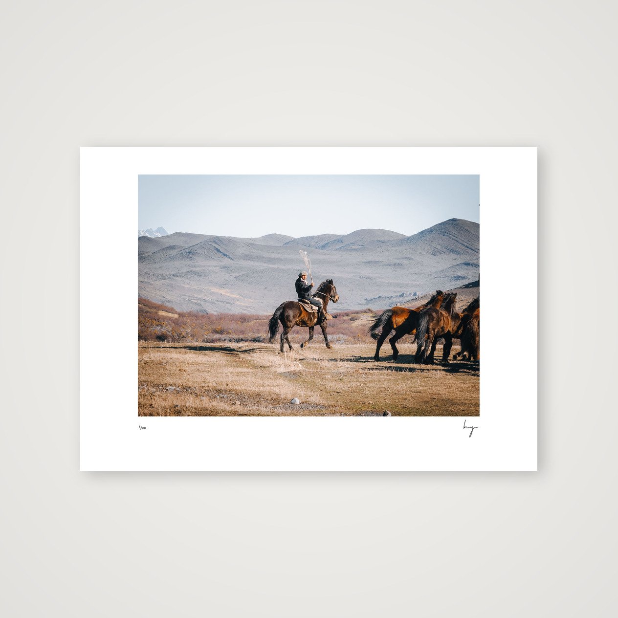 shot_table_a630e336_60447c6f.jpg
